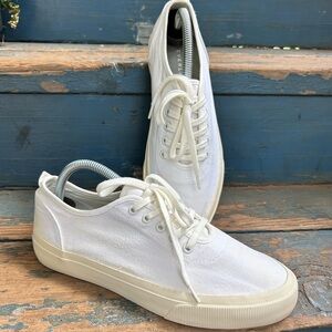 EVERLANE Canvas Sneaker